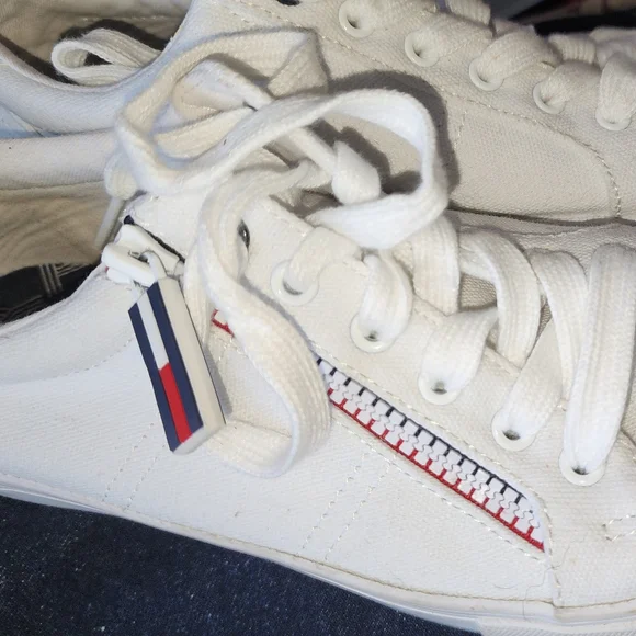 20- - Picture 1 of 7